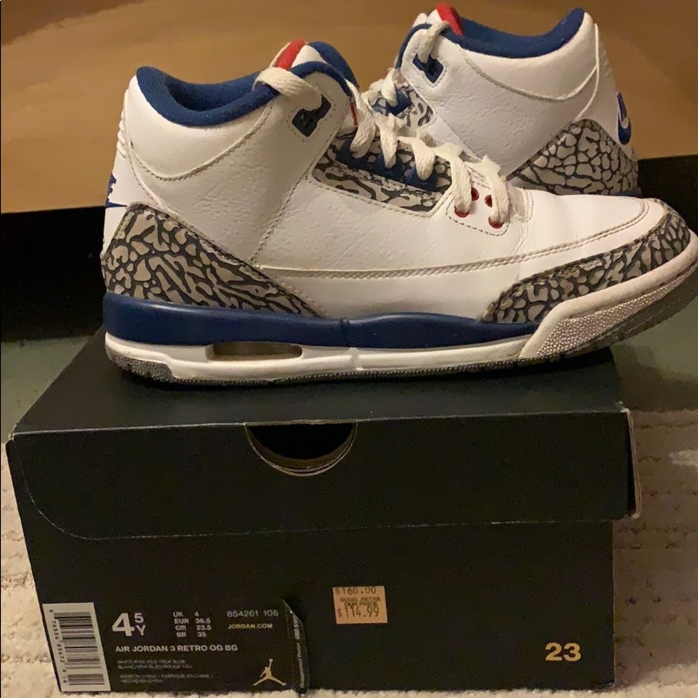 Jordan 3 true blue